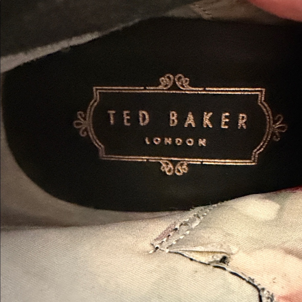 Ted Baker London Sailly Ribbon Suede Gold Accent Block Heel Booties Size 8 - Picture 5 of 7